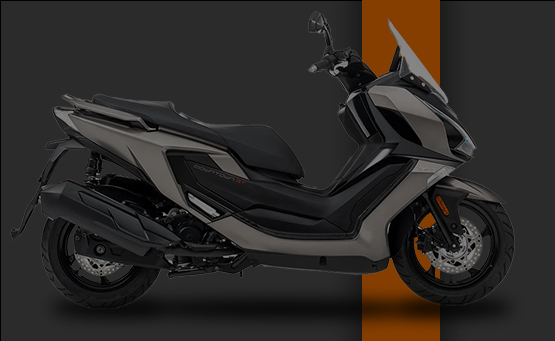 Süpermoto Adana'da yeni gelen KTM motosiklet modellerinin tanıtımı